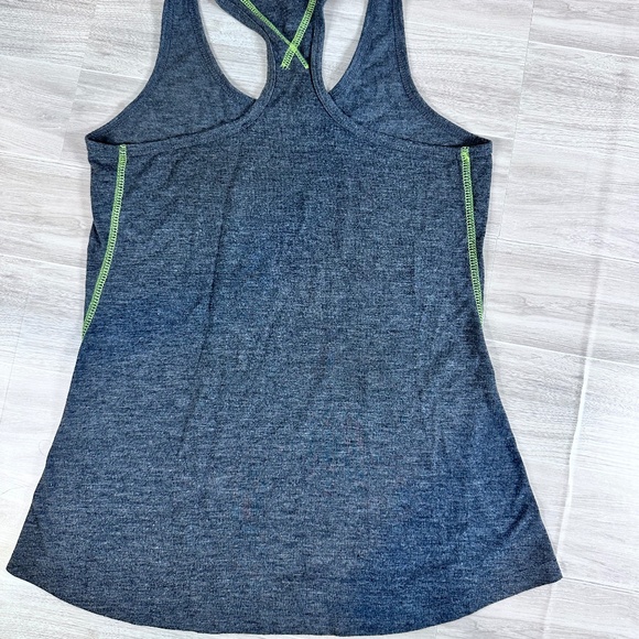 Marika Tek Gray Dry-wik Tank running, tennis, Athletic Small - Picture 2 of 3